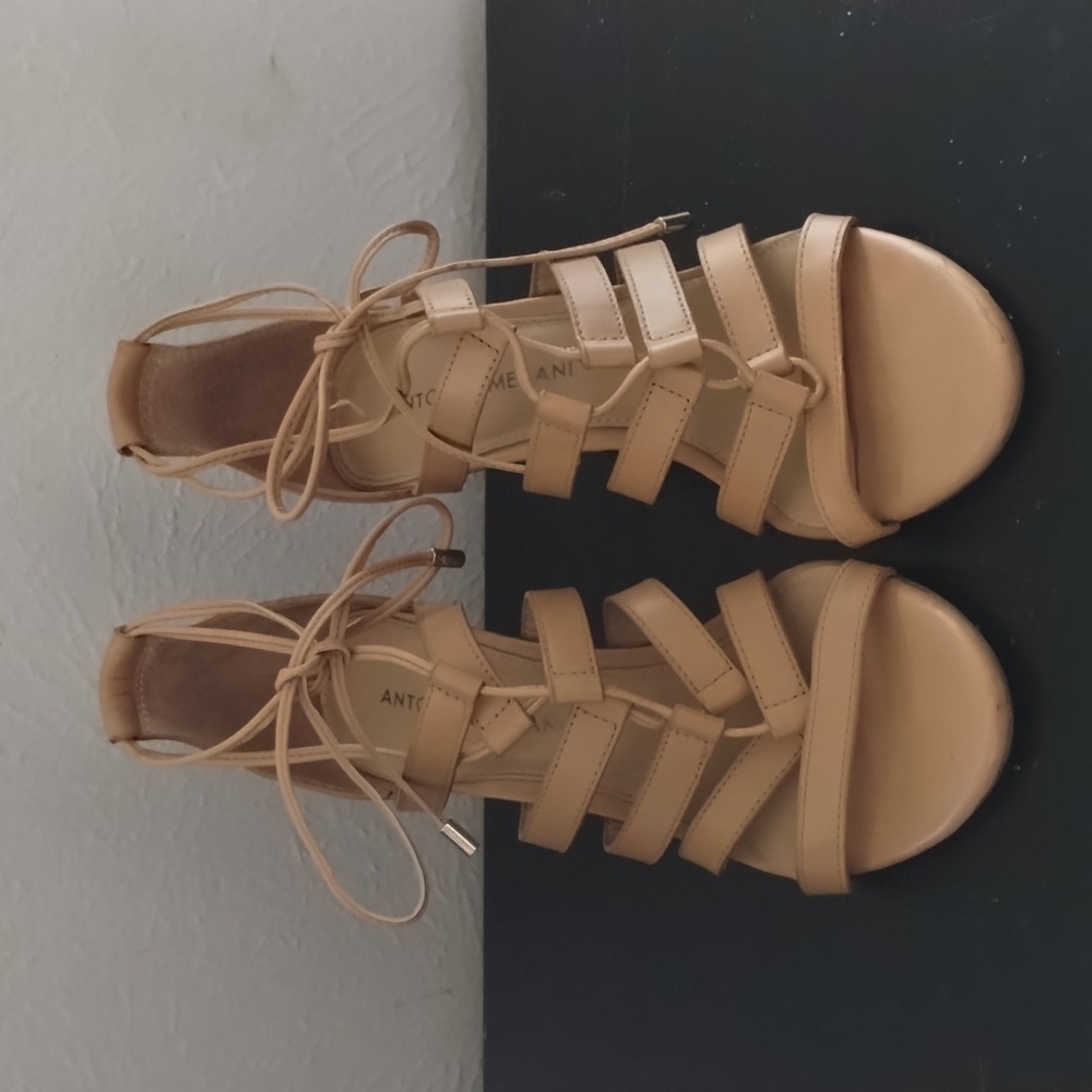 Antonio Melani heels sandals nude color.. N°7